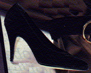 heel10.gif (31354 byte)